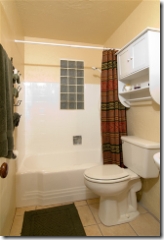 bathroom of 4826 e 18th st in tucson arizona